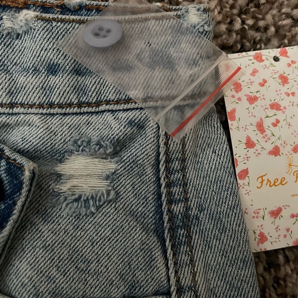 Free People NWT distressed Denim Skirt in size 24 - Picture 7 of 8